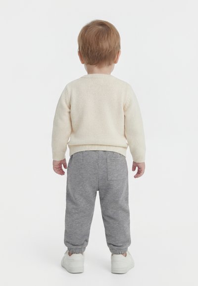 Versace PANT LOGO KIDS PRINT UNISEX - Dresside alumine osa - grey/white