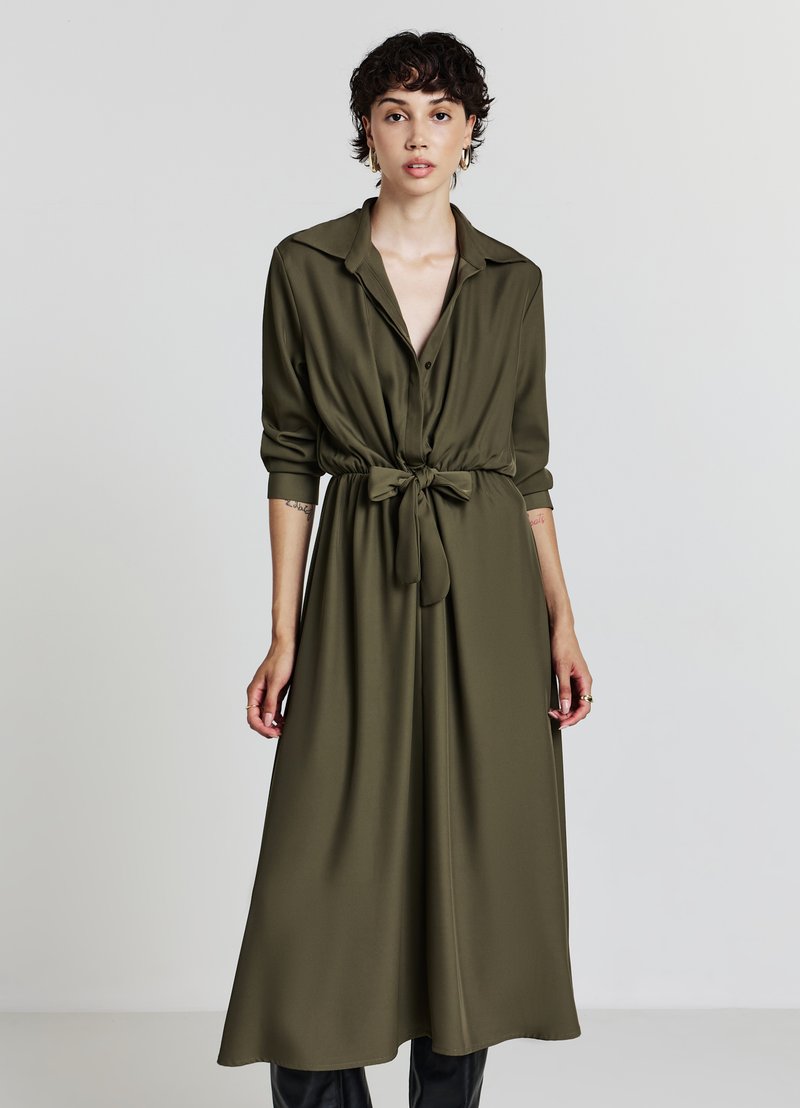 Calliope CON NODO - Abito a camicia - verde militare scuro