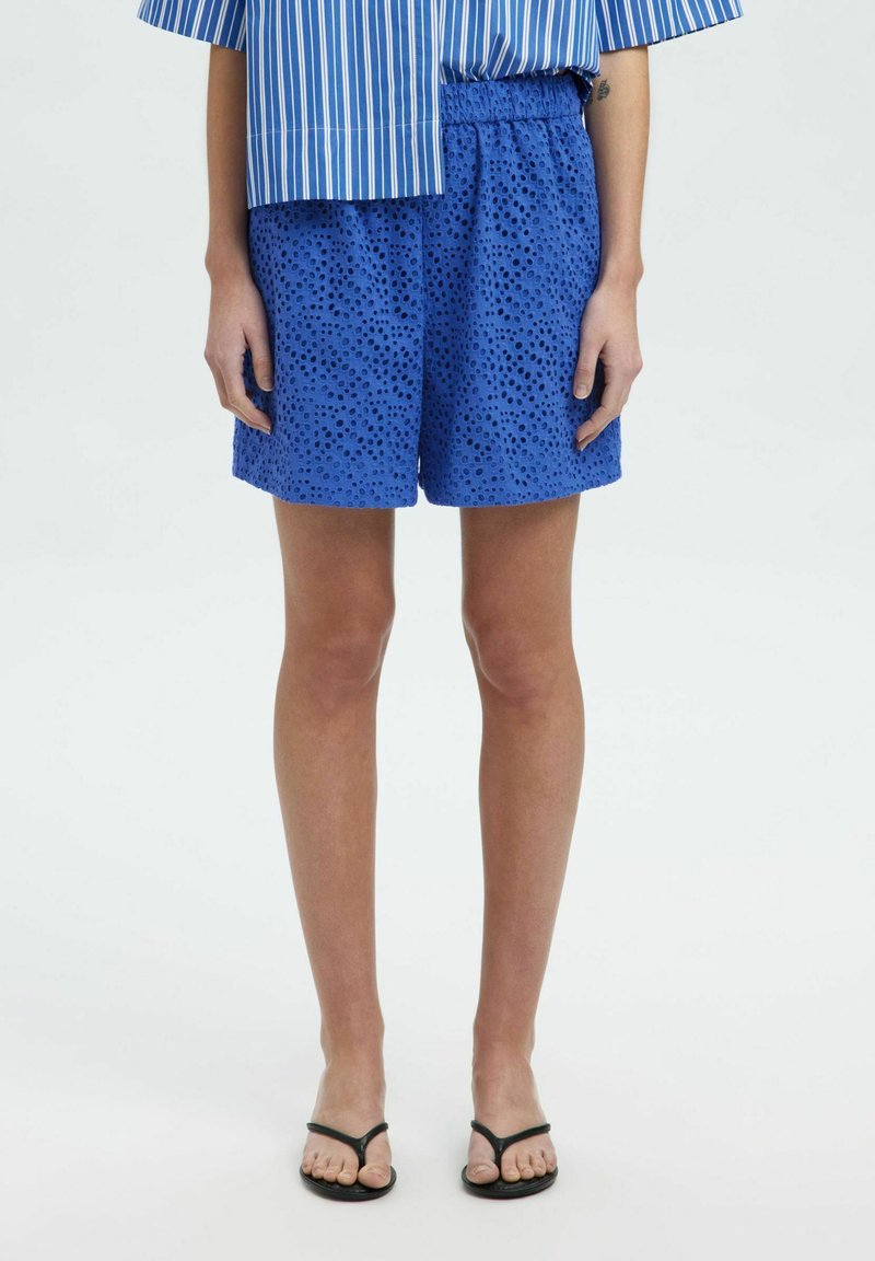 Selected Femme HØJTALJEDE  BRODERIE ANGLAISE - Short - dazzling blue