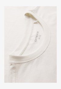 Sélectionné, white