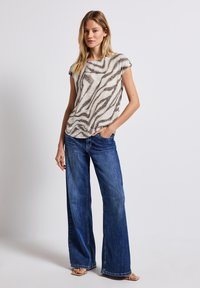Street One - - T-shirt z nadrukiem Miniatura obrazu 1