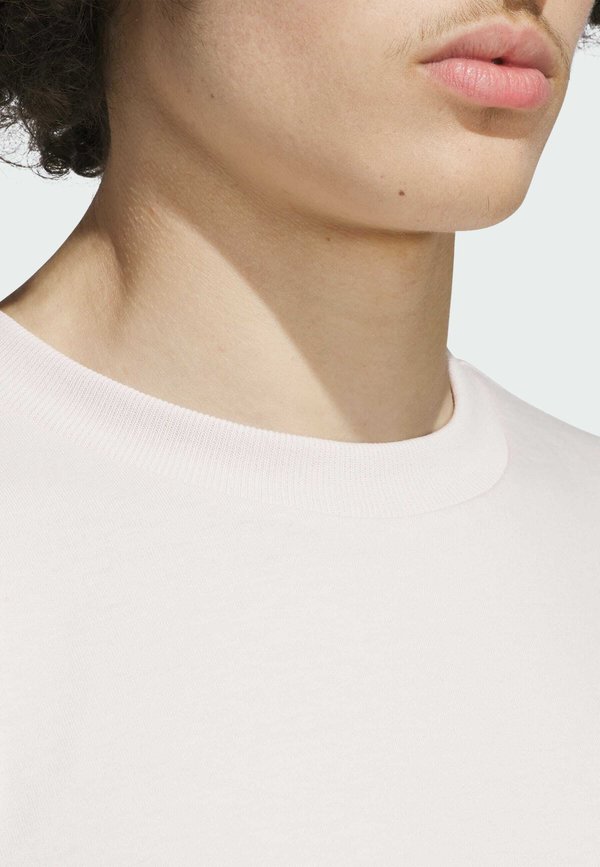 BASKETBALL - Print T-shirt - putty mauve3