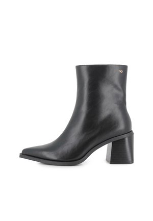 Blogger, BOTINES BLOGGER LYDIA CAMEL MUJER - Botines - black