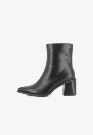 Blogger, BOTINES BLOGGER LYDIA CAMEL MUJER - Botines - black