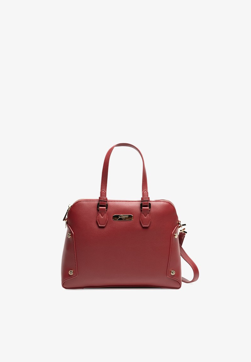 Sac en cuir rouge avec poignées doubles, fermeture zip, quincaillerie en ton doré et accents décoratifs sur les côtés. Texture lisse, design structuré.