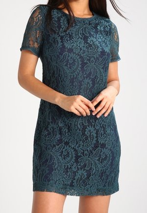 Robe de jour - green