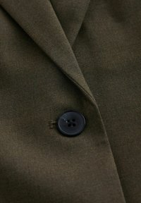 Non sélectionné, khaki green