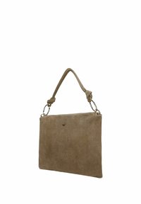 Sac à main rectangulaire en daim taupe avec bandoulière nouée sur anneaux métalliques et petit logo centré à l’avant.
