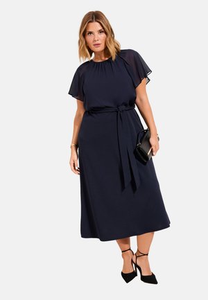 Friends Like These PLUS SIZE FIT - FLUTTER SLEEVE - Hverdagskjole - navy blue