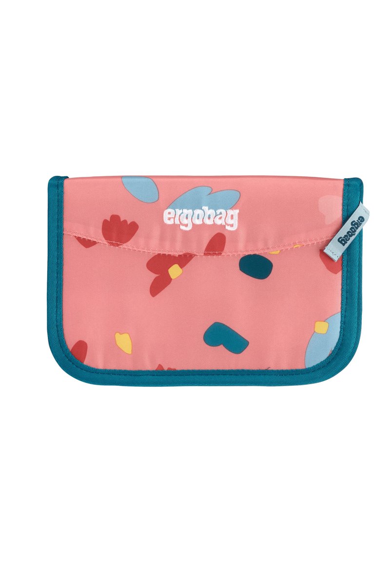 Roze etui met teal accenten, voorzien van een bloemenpatroon in rood, blauw en geel. Het logo "ergobag" is prominent op de voorkant weergegeven.