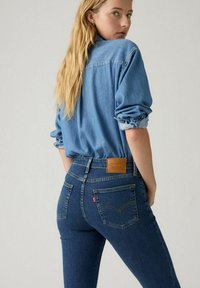 Levi's® 725™ HIGH RISE BOOTCUT - Bootcut jeans - blue wave rinse