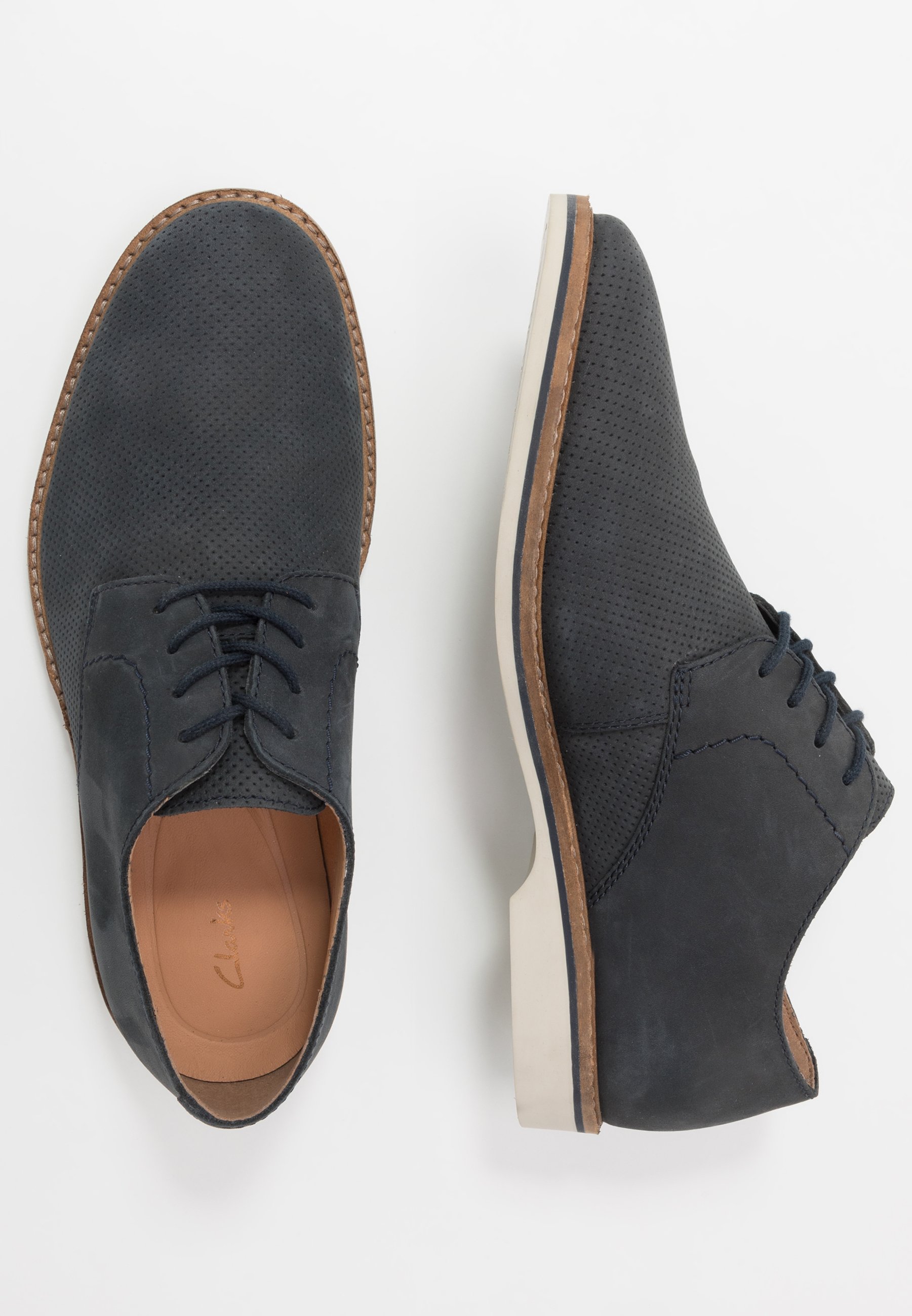 clarks atticus lace schwarz