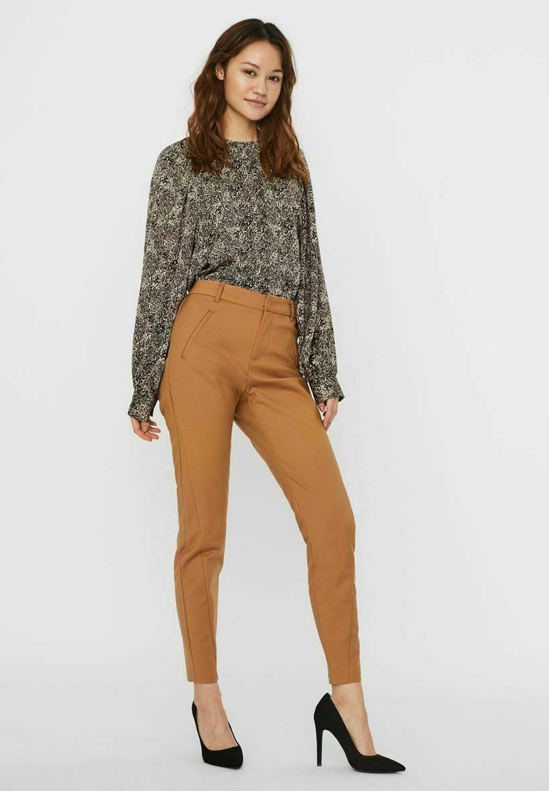 Vero Moda Trousers - tobacco brown/mottled brown