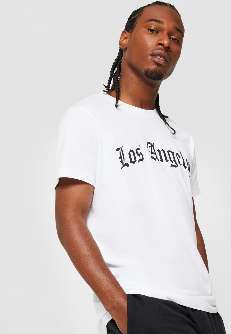 Mister Tee LOS ANGELES WORDING TEE - Print T-shirt - white - Zalando