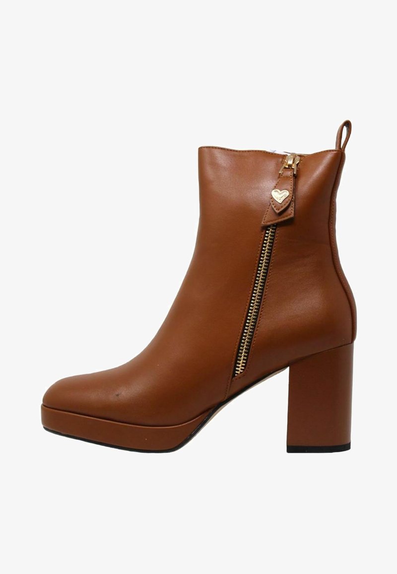 ALV by Alviero Martini Plateaupumps - cognac