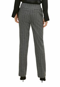 Grau Herringbone-Hosen mit geradem Bein, mit Gesäßtaschen, maßgeschneiderter Passform und einer glatten Stoffoberfläche.