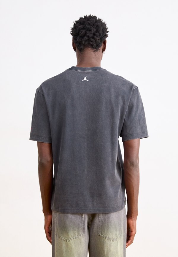 REISSUE CREW - Print T-shirt3