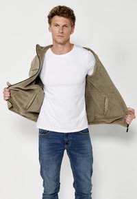 Koroshi Ľahká bunda - vison mink light brown
