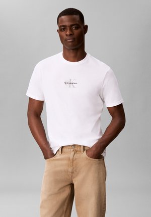 Calvin Klein Jeans, MONOLOGO CREW NECK T-SHIRT - Тениска с щампа - bright white