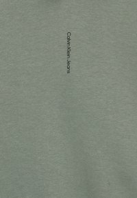 Calvin Klein Jeans MINIMALISTIC LOGO - Felpa con cappuccio - meteor green
