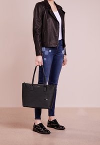 kate spade new york Handväska - black