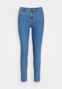 Jeans skinny azules con botón frontal y cremallera, dos bolsillos delanteros y pasadores para cinturón, mostrados sobre un fondo blanco.
