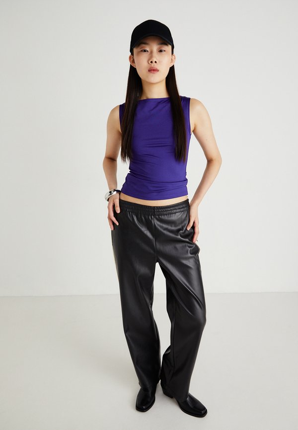 BOATNECK SLEEVELESS  - Top - royal purple2