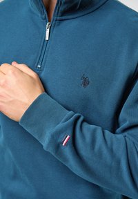 U.S. Polo Assn. KURT - Melegítőfelső - indian teal