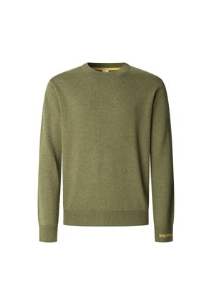 Pulôver verde-oliva feito de um material de malha suave. Apresenta um decote redondo e punhos canelados com detalhe em amarelo na manga.