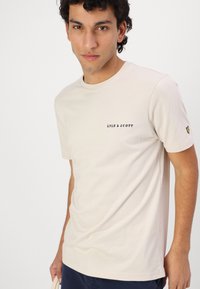 Lyle & Scott WEMBLEY  - Shorts - dark