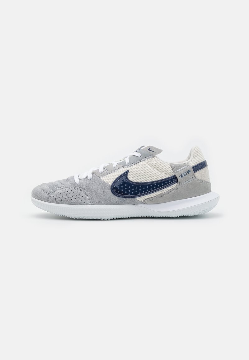 Nike Performance STREETGATO - Sapatilha de treino - light smoke grey /hantom sail/midnight navy