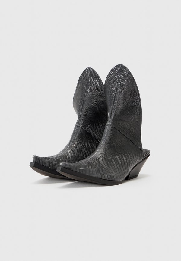 NAIMA UNISEX - Heeled mules4