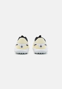 Nike Performance TIEMPO LEGEND ACADEMY  - Chaussures de football sur gazon - lemonade/black