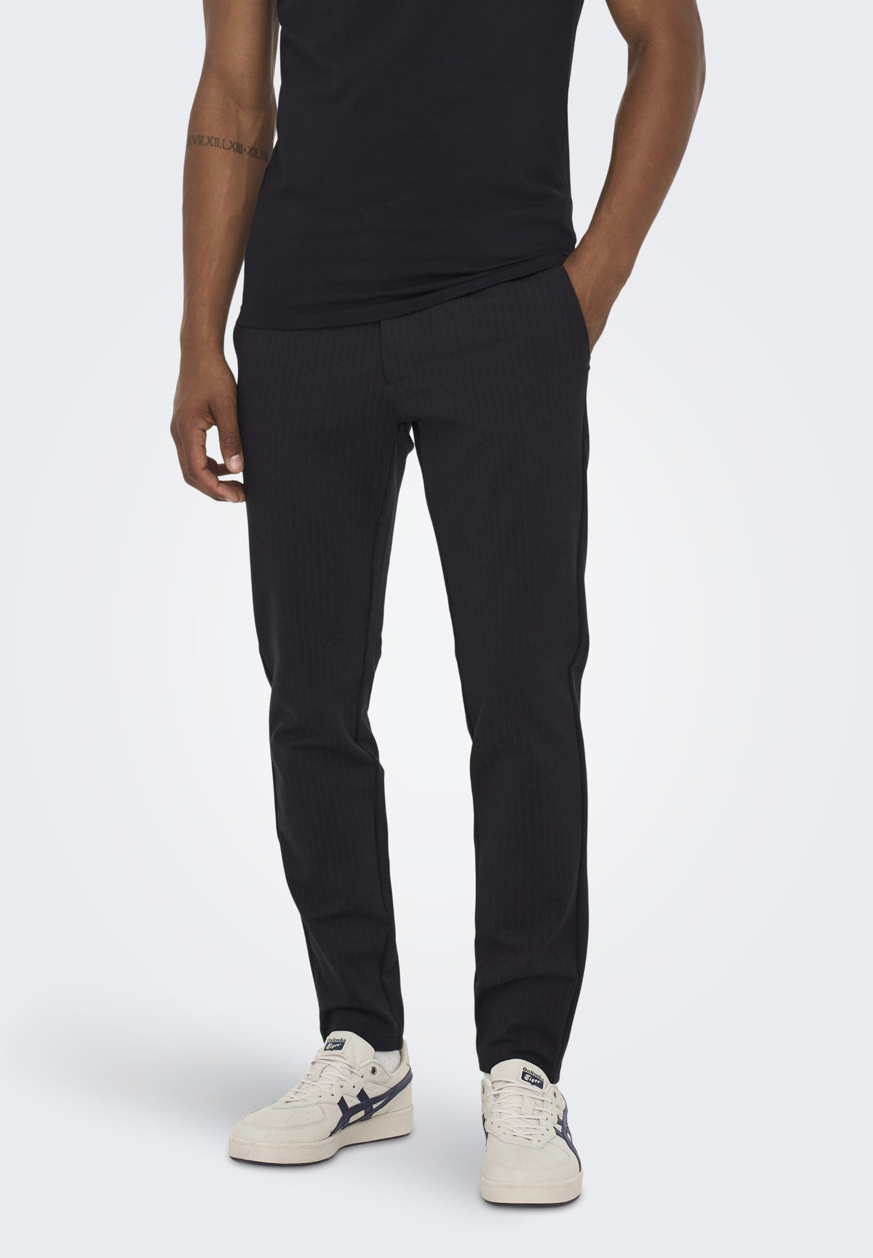 Pantaloni Chino Slim ONLY & SONS ONSMARK Pete | Uomo, Colore Dark Navy | Modello 0013, Vestibilità Comoda