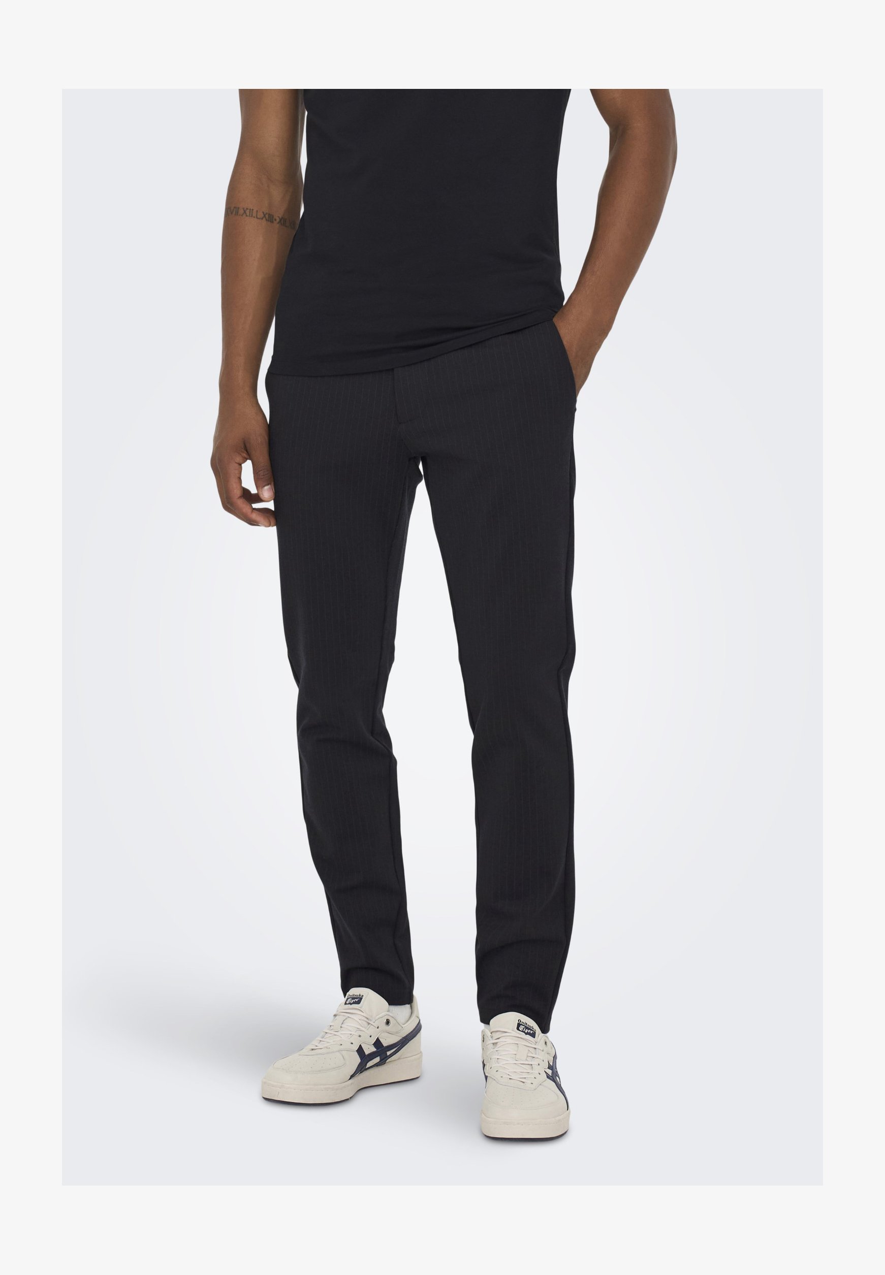 Pantaloni Chino Slim ONLY & SONS ONSMARK Pete | Uomo, Colore Dark Navy | Modello 0013, Vestibilità Comoda