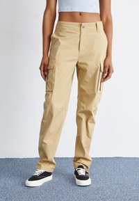 The North Face PANT - Cargobyxor - khaki stone