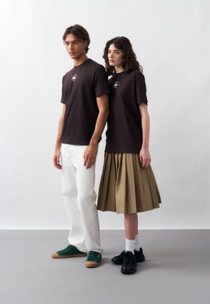 Lacoste, UNISEX - Βασικό μπλουζάκι - buffle