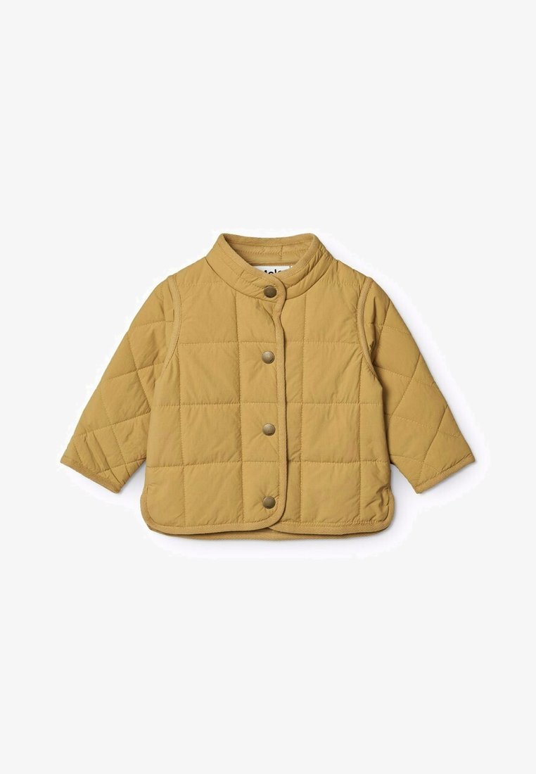 Geverfde mosterdgele jas met een ronde kraag, drie voorknopen en brede mouwen. Zachte textuur met een gladde afwerking.