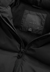 Next FUNNEL NECK - Talvejope - black