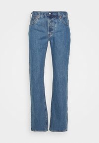 Jean denim bleu droit avec fermeture par bouton et zip, poches avant et arrière, et passants de ceinture.