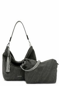 Graue Stoff-Hobo-Tasche mit einem abnehmbaren Schultergurt, ausgestattet mit einem Quasten-Detail und einer kleineren passenden Tasche. Glatte Textur und dezenter Glanz.