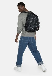 Eastpak OUT OF OFFICE - Zaino - bliss dark