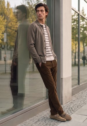 Marks & Spencer, BUTTON DOWN - Cardigan - medium brown
