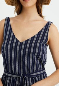 WE Fashion Maksimekko - dark blue