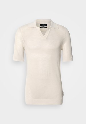 Light beige short-sleeve sweater with a V-neck and flat collar. Made of textured knit fabric, featuring a subtle pattern and side tag.