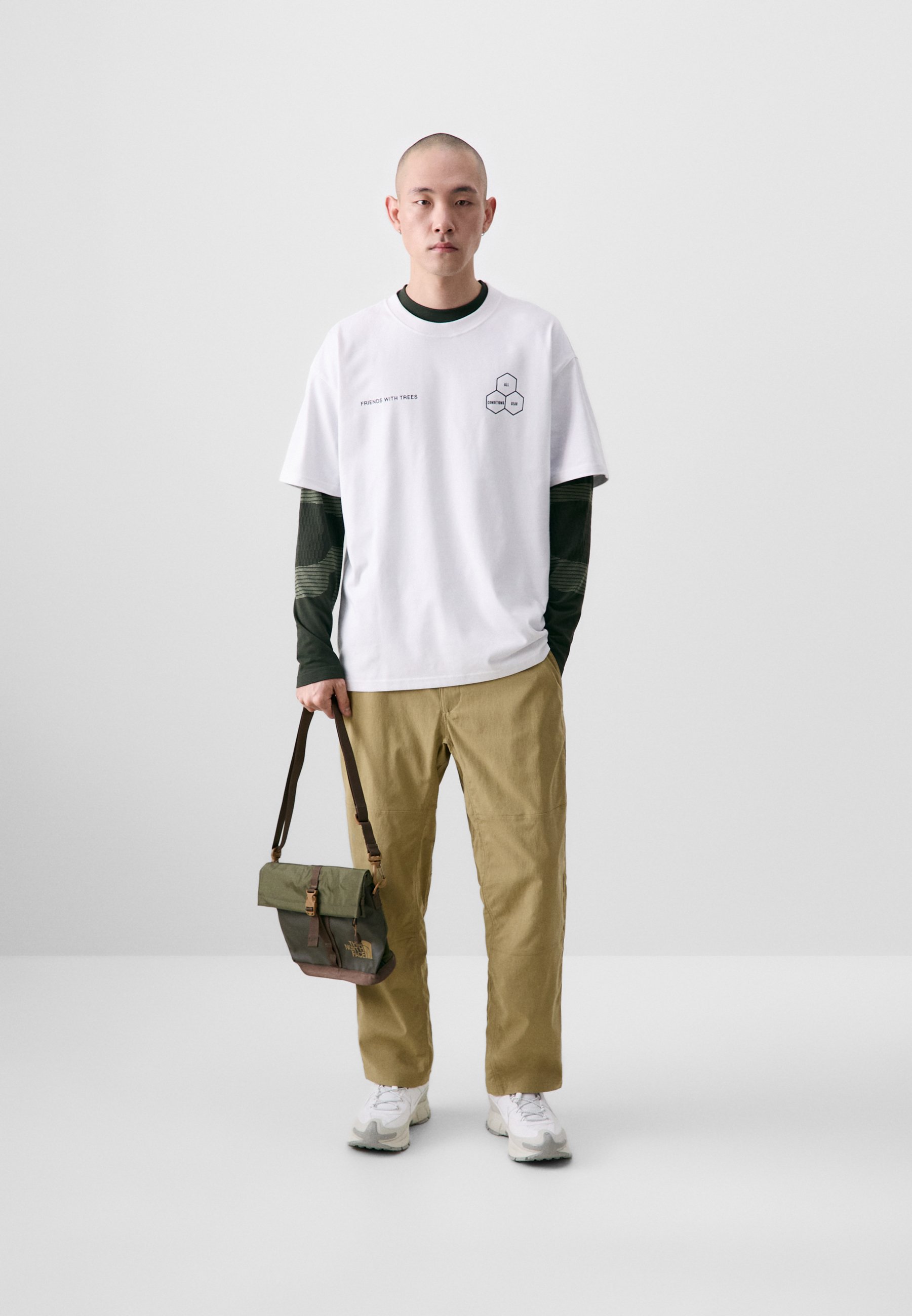 Nike ACG HIKE PANT - Trousers - parachute beige/college grey/beige