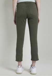 TOM TAILOR Vaqueros slim fit - olive