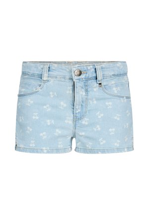 Jasnoniebieskie szorty jeansowe z białymi wzorami w czereśnie, z przodem na guziki, szlufkami na pasek i przednimi kieszeniami na białym tle.
