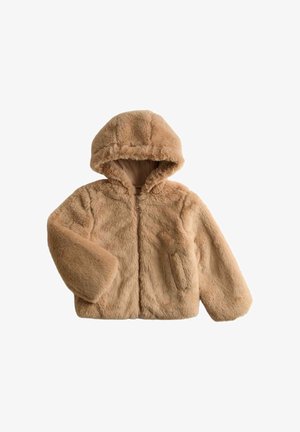 Veste à capuche en fausse fourrure couleur brun clair, avec une fermeture éclair intégrale, deux poches avant et un tissu doux et texturé.