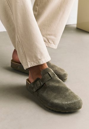 Next, MULES - Pantolette flach - new khaki green